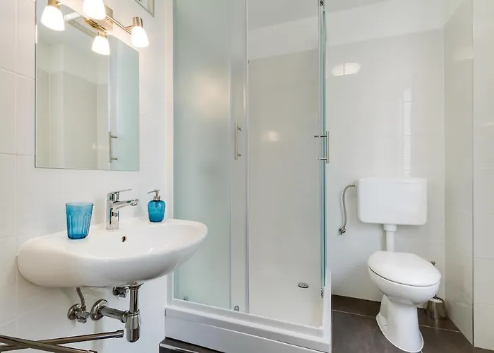 Arta Vela - Old Town Centre 扎达尔