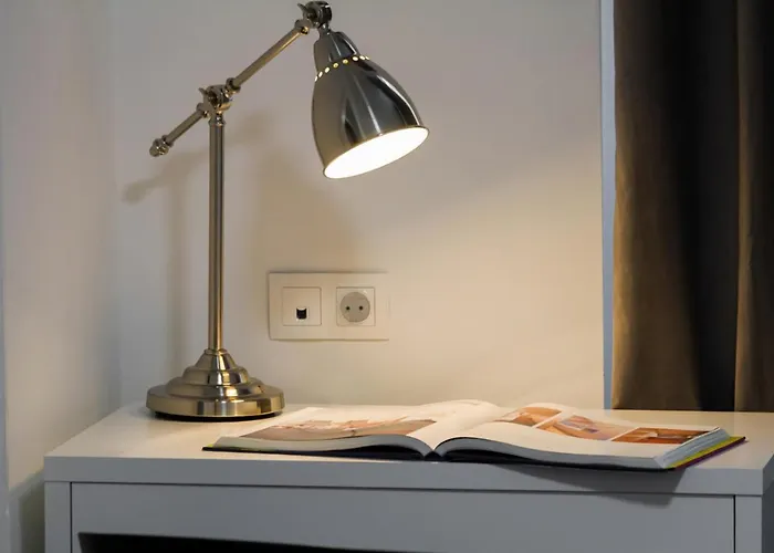 Arta Vela - Old Town Centre 扎达尔